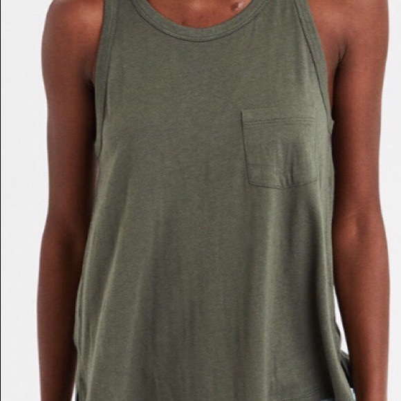 🦅 AE Racer Back Tank Tops - Picture 2 of 3